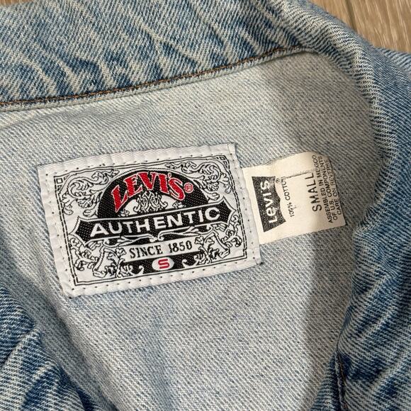 Vintage Levi's denim jacket womens small blue cropped trucker 90s - Picture 3 of 11